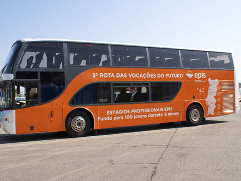 Autocarro de Turismo Barraqueiro - Picture of KidZania Lisboa, Amadora -  Tripadvisor